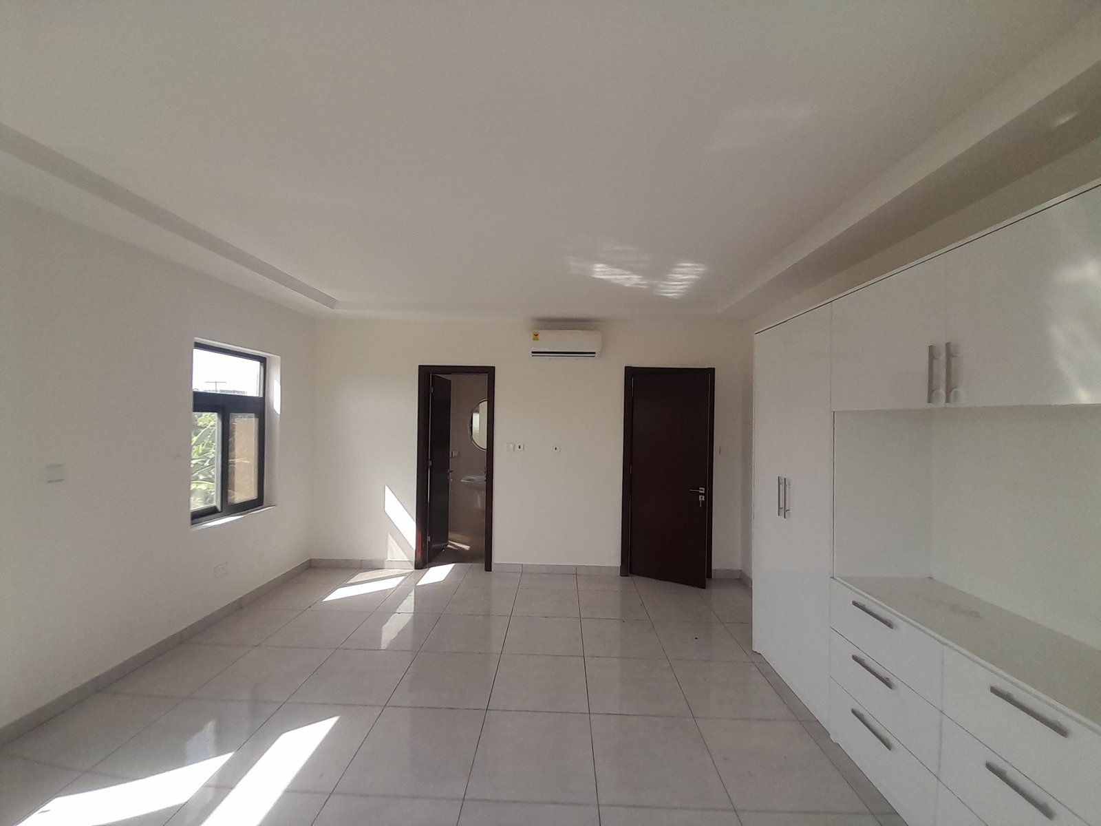 4 Bedroom House Plus BQ For Sale