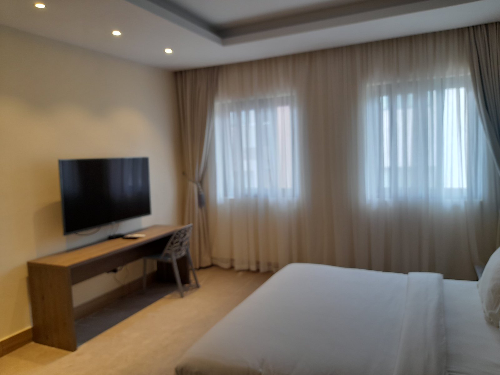 2 Bedroom Fully Furnished Apartment For Rent