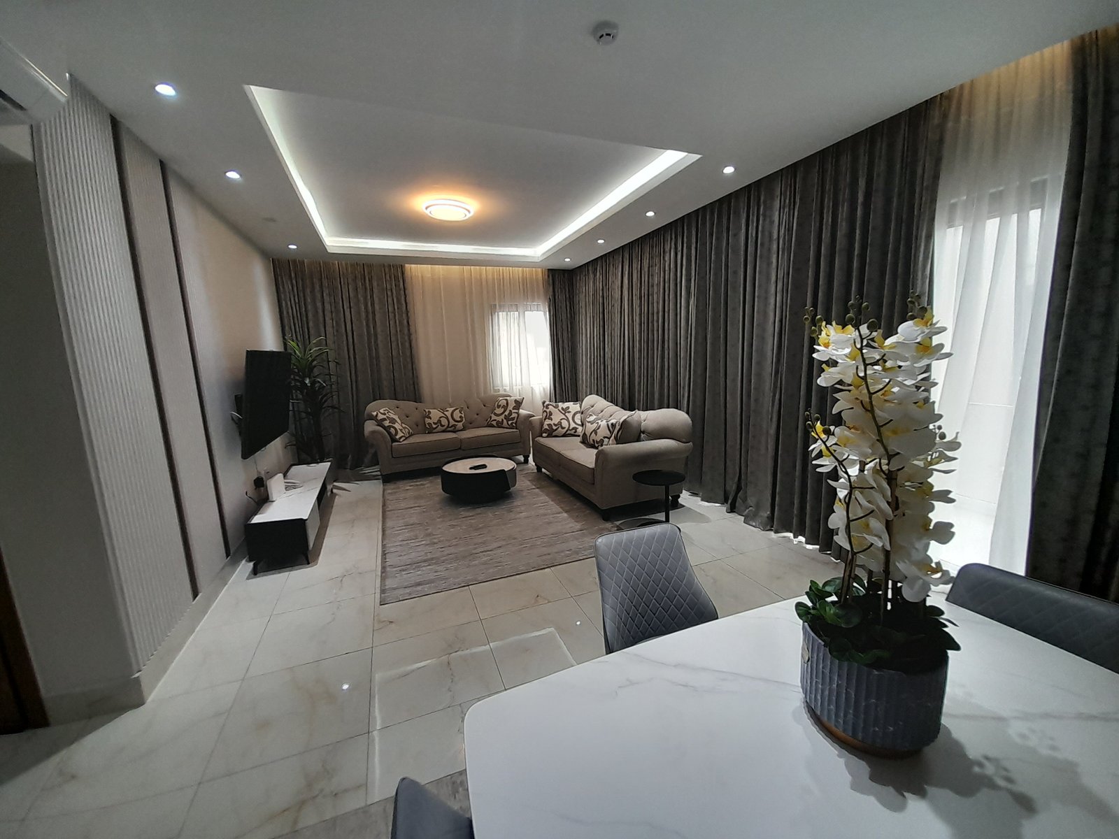 1 Bedroom Fully Furnished For Rent