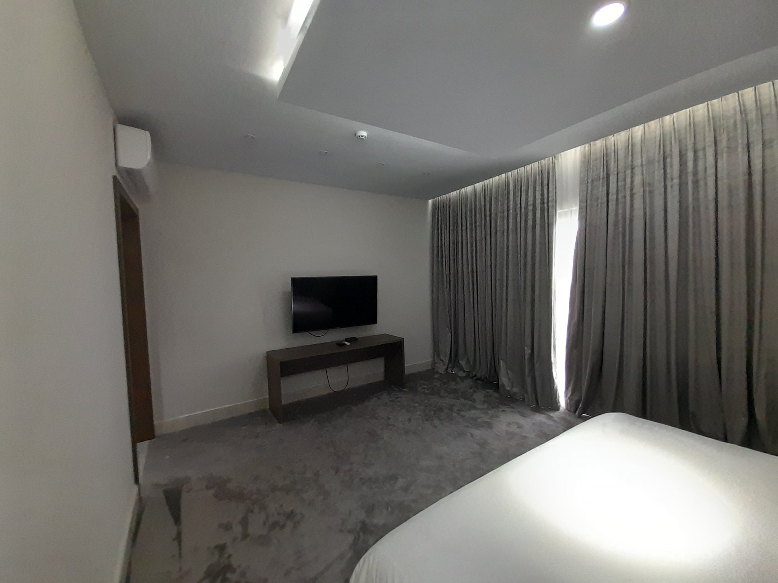 1 Bedroom Fully Furnished For Rent