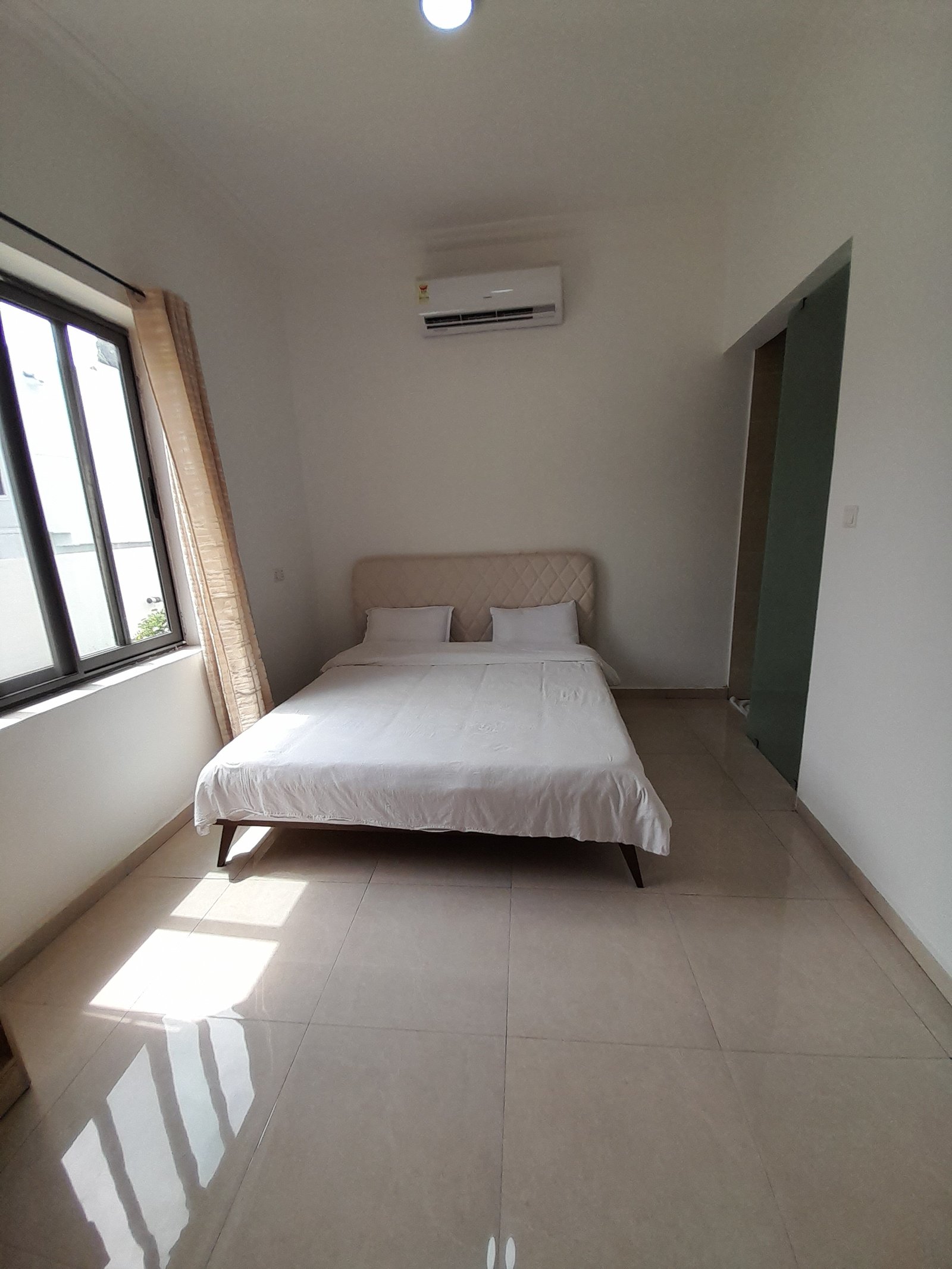 3 Bedroom Fully Furnished Apartment For Rent