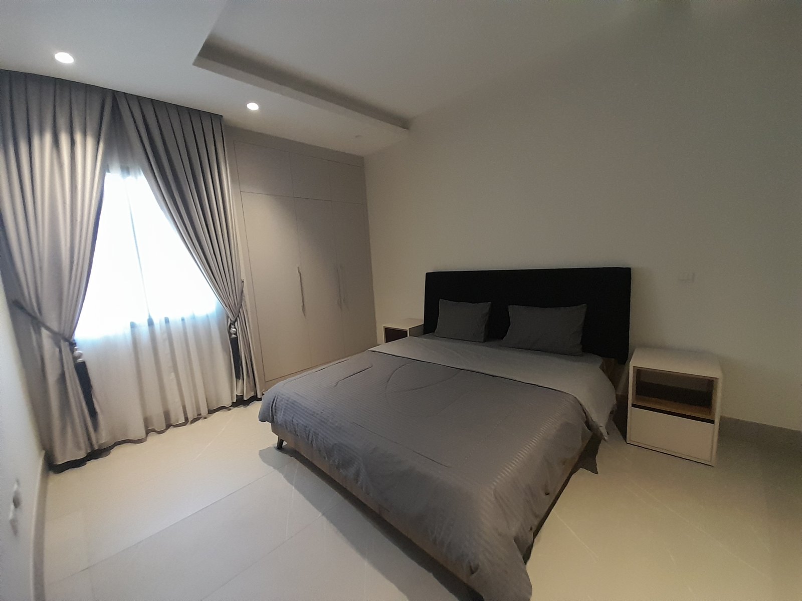 2 Bedroom Fully Furnished Apartment For Rent 