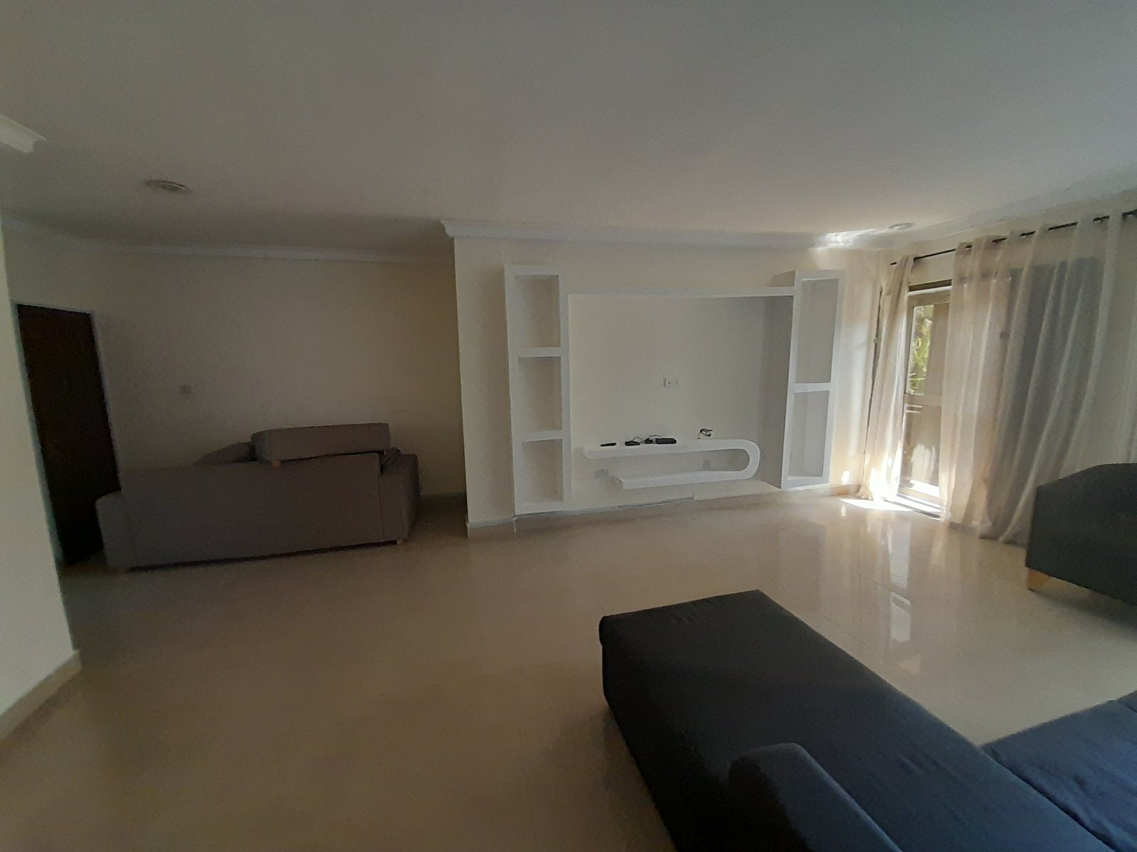 2 Bedroom Fully Furnished For Rent 