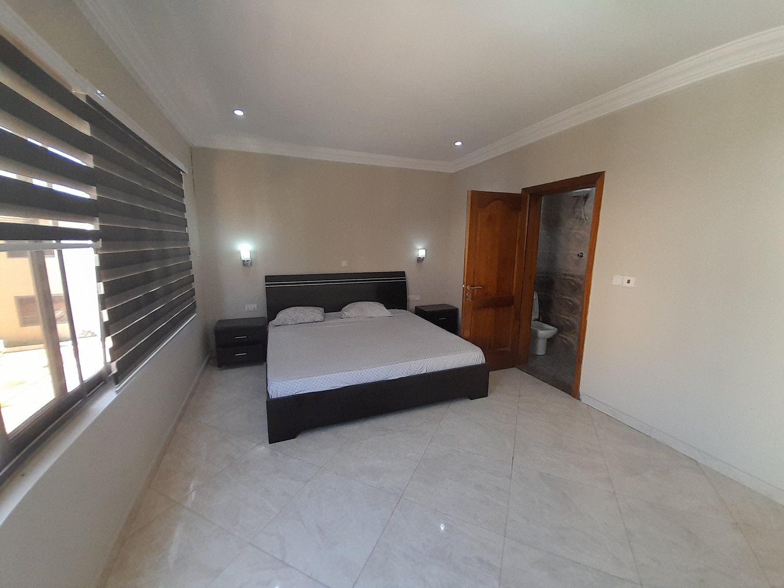 3 Bedroom Fully Furnished Townhouse For Rent 