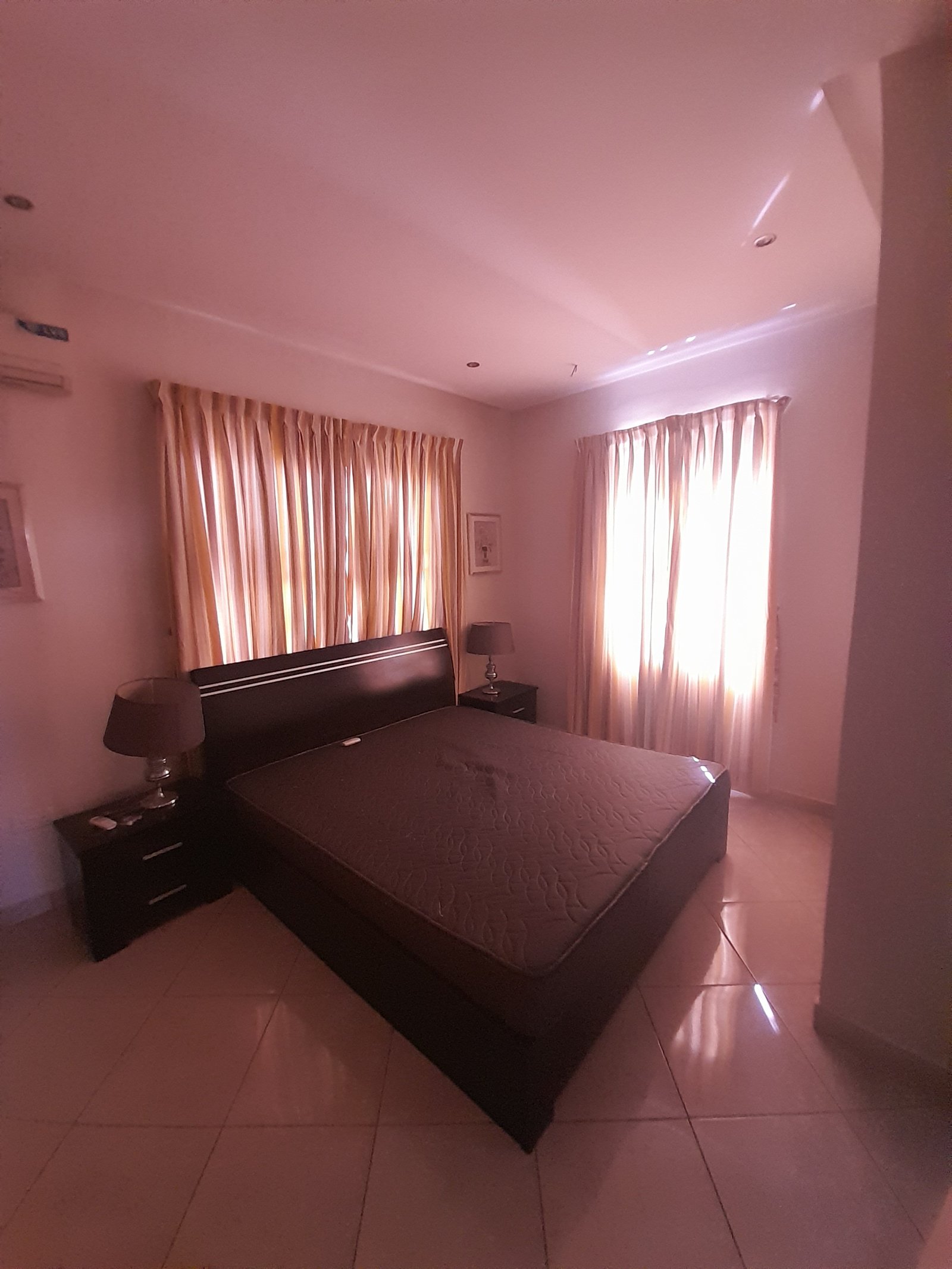 Fully Furnished 2 Bedroom For Rent At Airport West