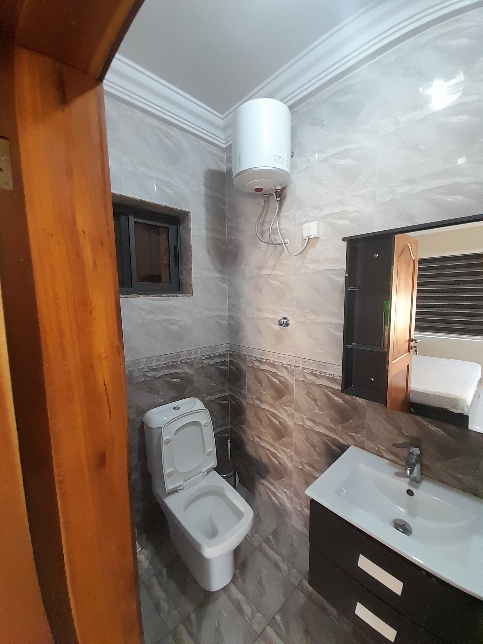 Executive Fully Furnished 3 Bedroom Townhouse For Rent At Dzorwulu