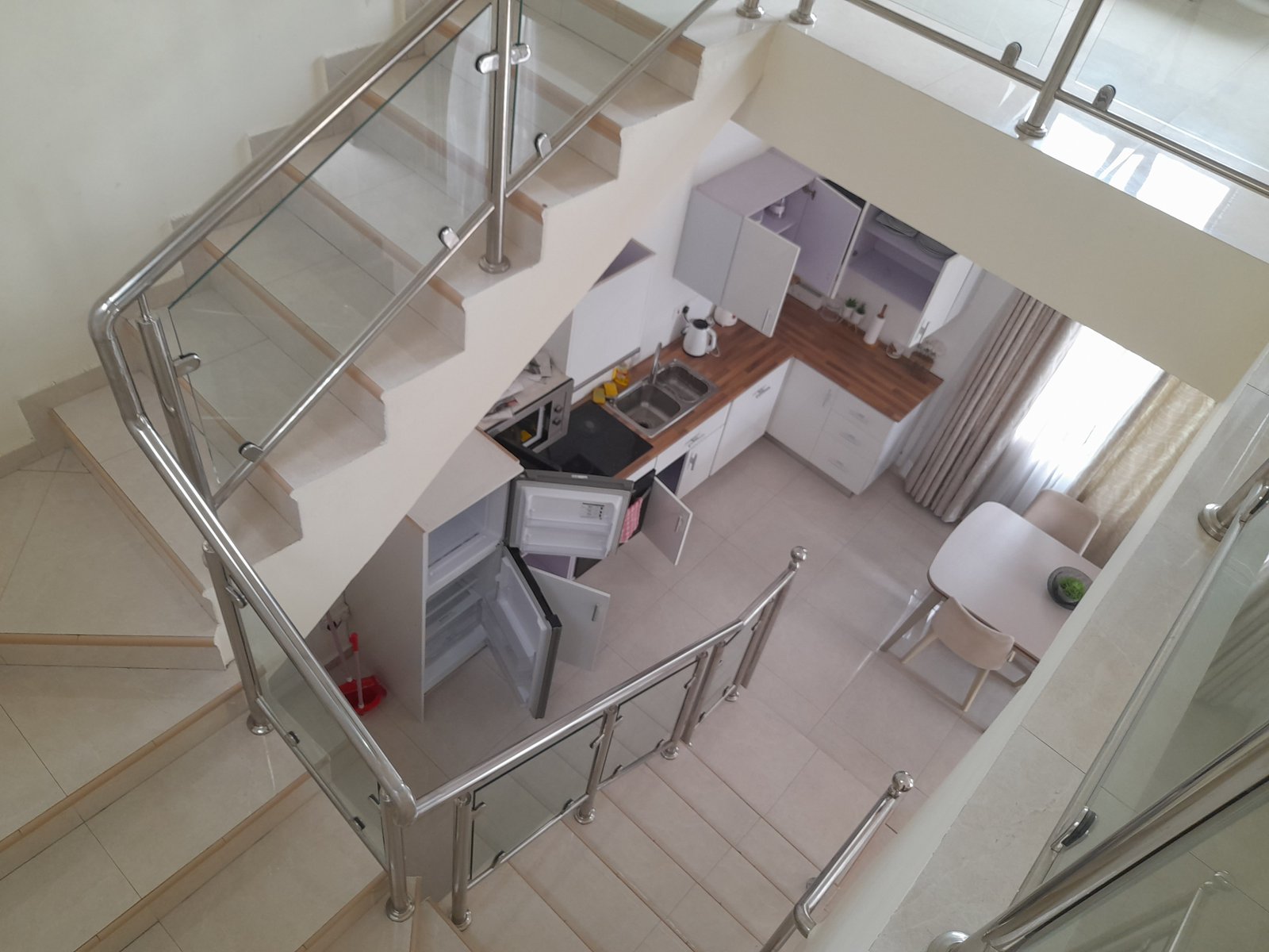 Executive Fully Furnished 3 Bedroom Apartment For Rent At Labone