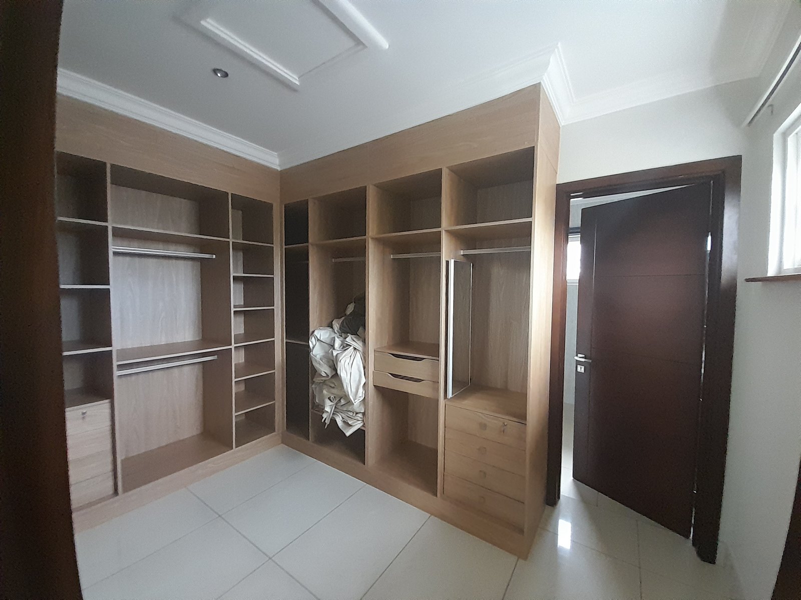 Executive 4 Bedroom Town House Plus BQ For Rent At Chain Homes East Airport