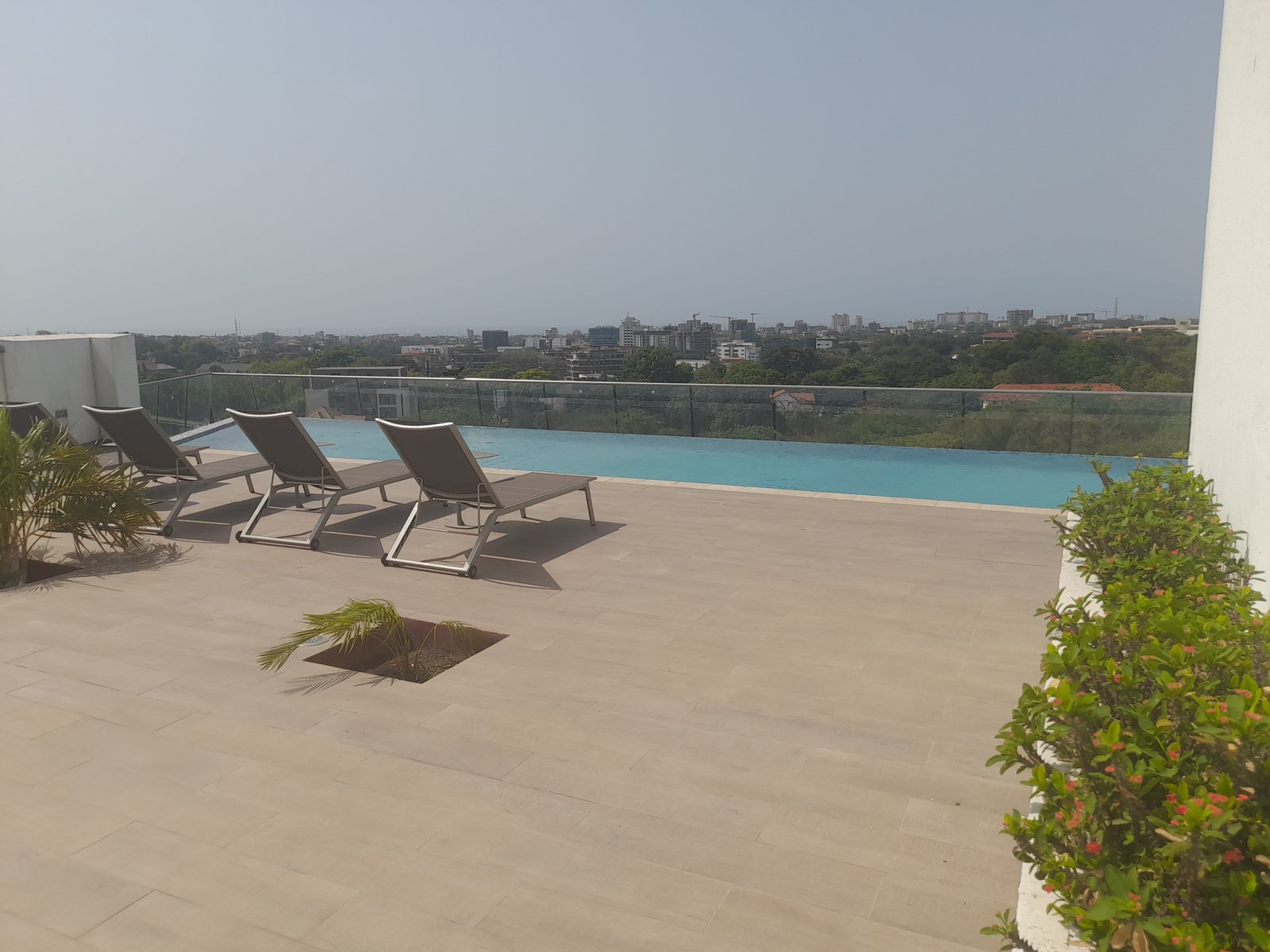 Unfurnished 3 Bedroom Duplex Apartment For Sal