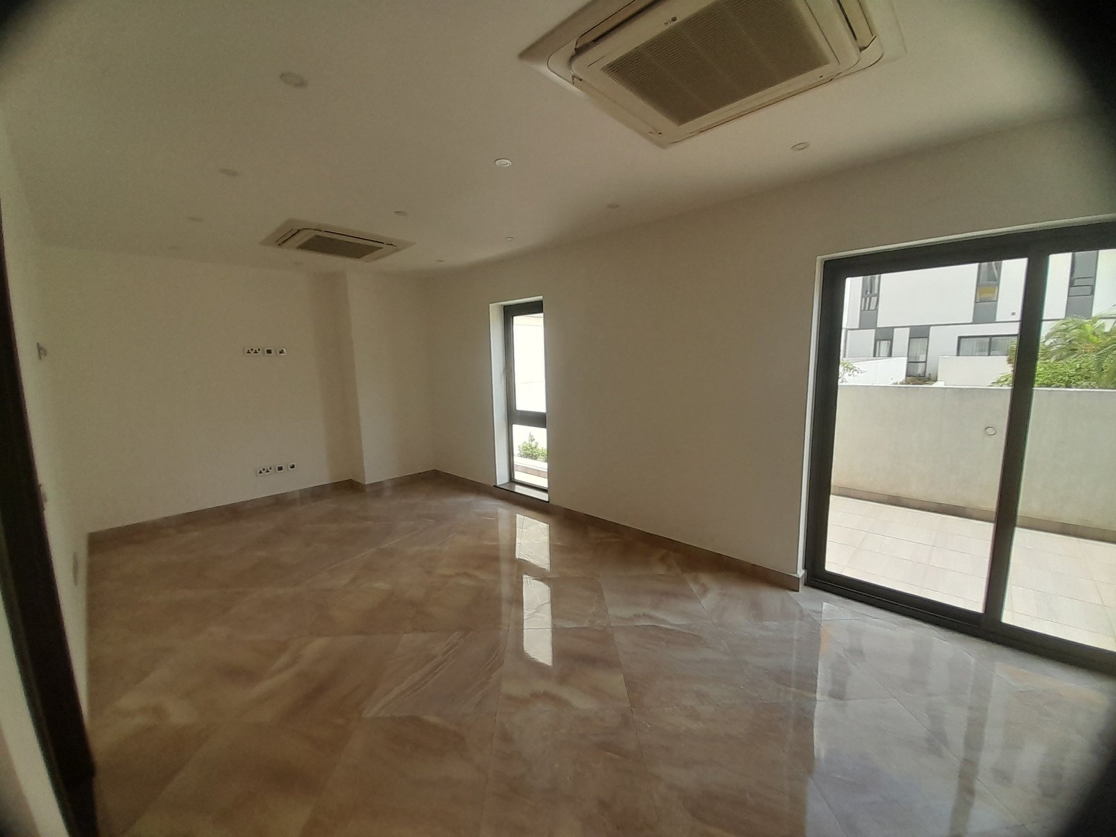 Unfurnished 3 Bedroom Duplex Apartment For Sal