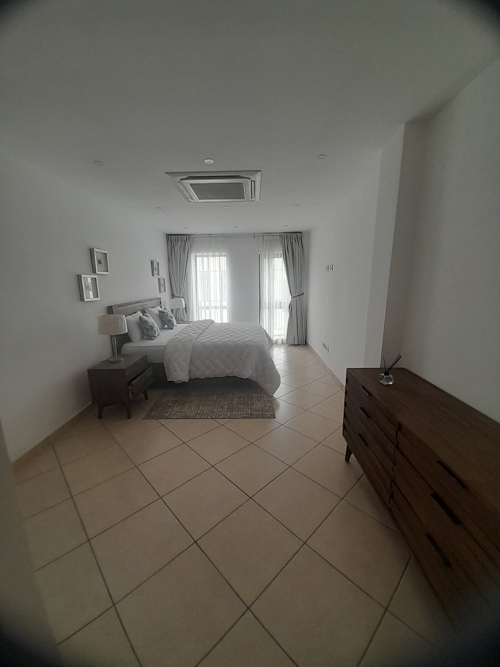 Fully Furnished 2 Bedroom For Rent 