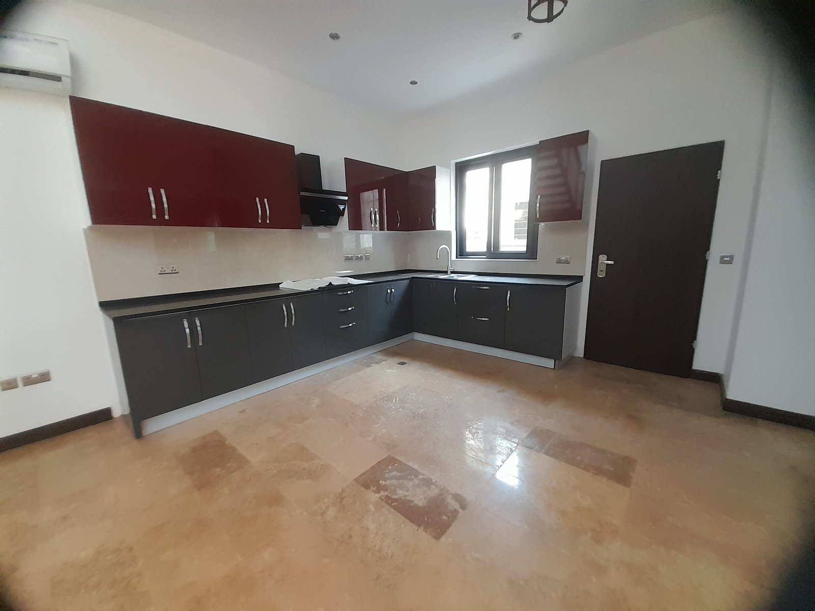 Newly Built 3 Bedroom Town House For Sale