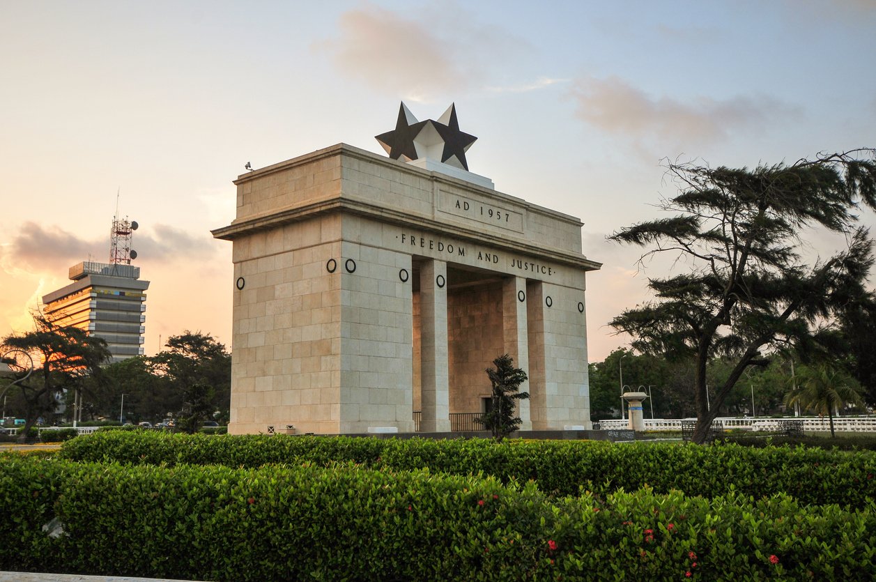 Guiding Your Entry into Ghana's Real Estate Market